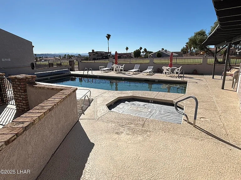 2673 Jamaica Blvd S #14 — Photo 1