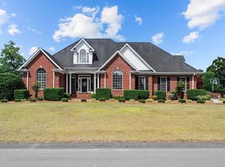 180 Green Forest Cir, Dunn, NC 28334