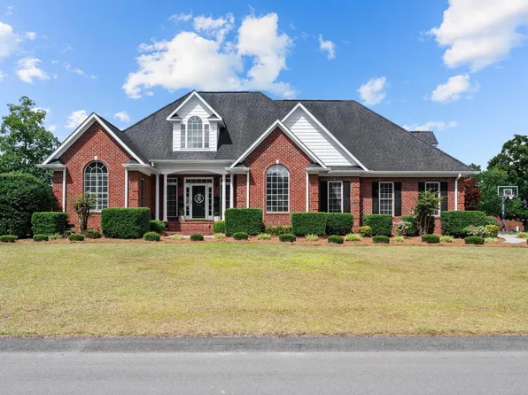 180 Green Forest Cir, Dunn, NC 28334