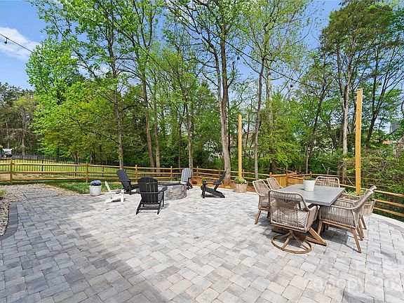 4th image of 5618 Branthurst Dr