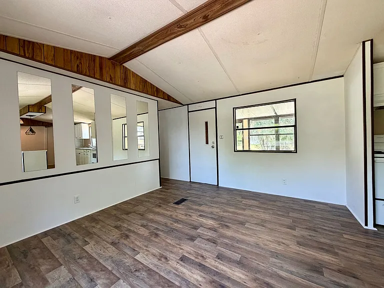 5138 Rollinglen Loop W — Photo 2