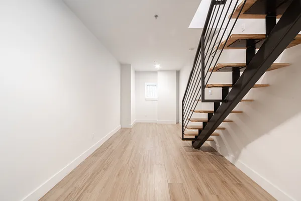 Rented by Joel Scharf, LREB | media 22