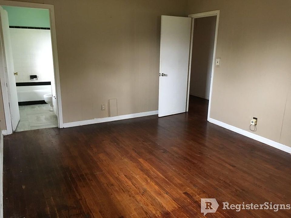 2nd image of 311-313 Greenfield Dr