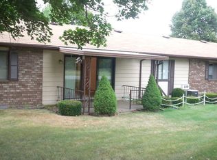 5164 Green Meadow Rd, Kalamazoo, MI 49009