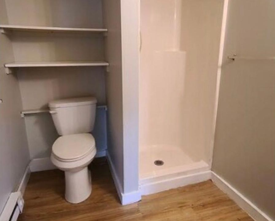 2nd image of 99 Main St APT 6