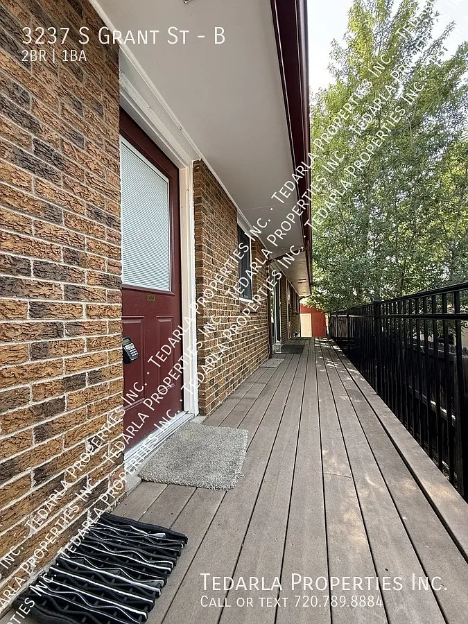 2 bed, 1000 sqft, $1,895 — Photo 1