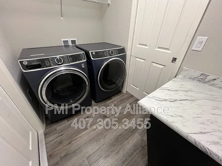1002 Corso Dr — Photo 20