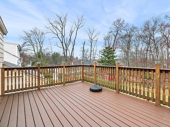 5th image of 66 Great Woods Rd