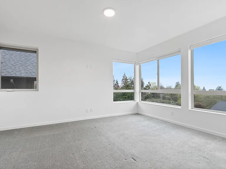 308 Boston St — Photo 13