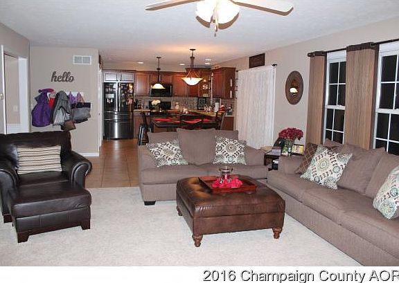 5th image of 1805 S Orchard Dr