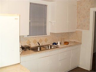2nd image of 1004 E Jefferson St
