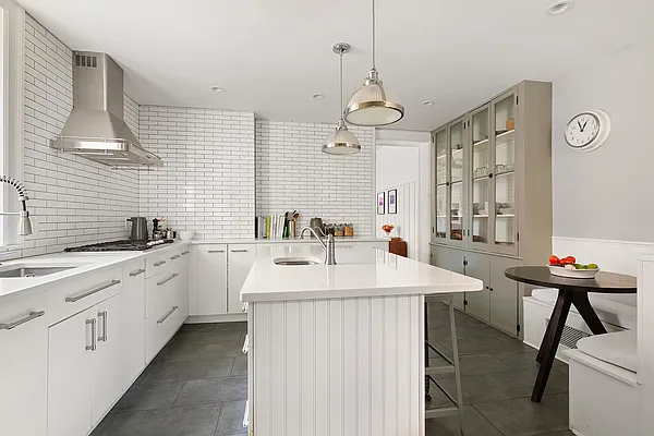 Sold by Corcoran | media 5