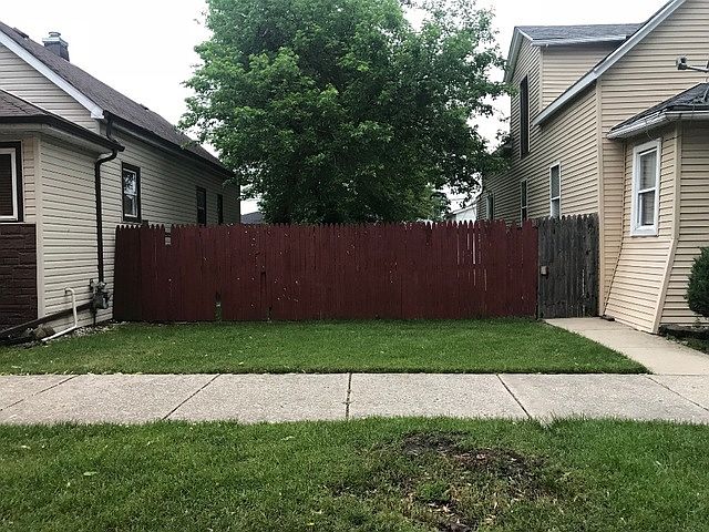 2nd image of 13344 S Avenue N
