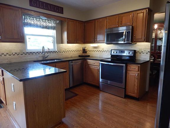 4th image of 4404 Knickel Dr
