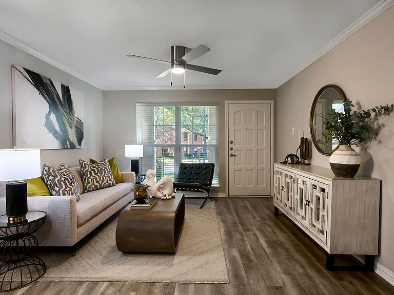Large Living Area