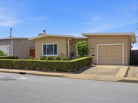 2nd image of 1071 Sunnyside Dr