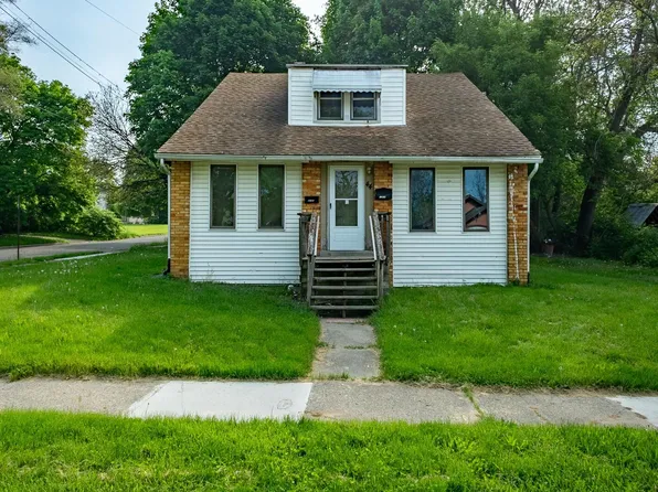 44 Euclid Ave, Pontiac, MI 48342