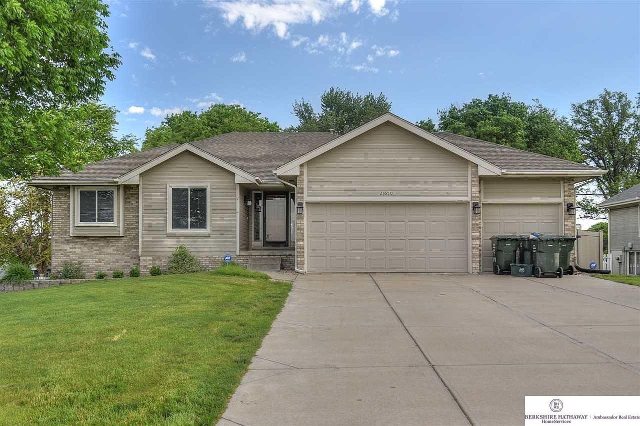 21650 Plum Creek Dr, Gretna, NE 68028 Zillow