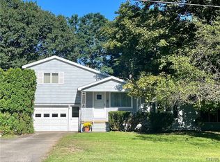 26 Morningside Dr, Hannibal, NY 13074