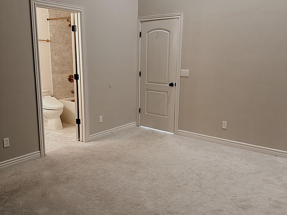 4th image of 2725 S 700 E APT M