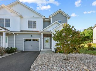 29 Covey Rd #18, Burlington, CT 06013