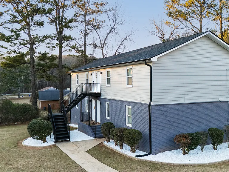 109 Appleton Blvd #C — Photo 2