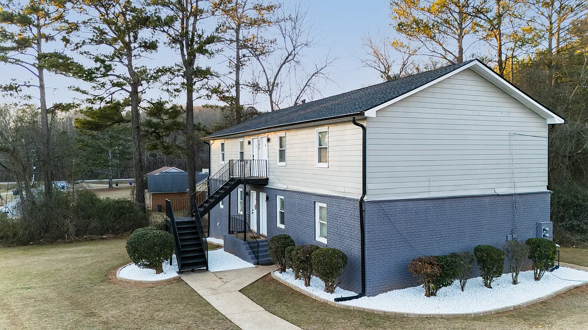 Building Photo - 109 Appleton Blvd #C