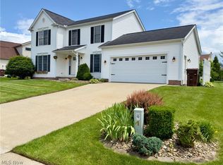 839 Denshire Dr NW, Canal Fulton, OH 44614