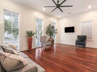 2335 Canal St #ID1225796P, New Orleans, LA 70119