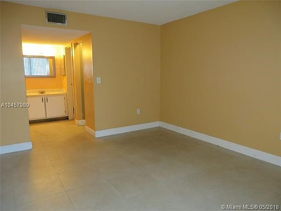 5th image of 4354 NW 9th Ave APT 14-1F