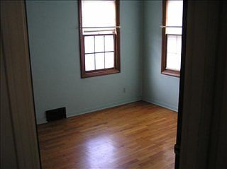 5th image of 2247 Walker Ave NW