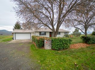 4666 Antelope Rd, White City, OR 97503