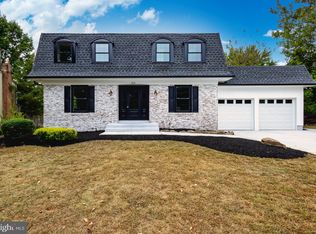 513 Kings Dr, Cherry Hill, NJ 08003
