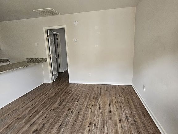 5th image of 3593 Gum Dr