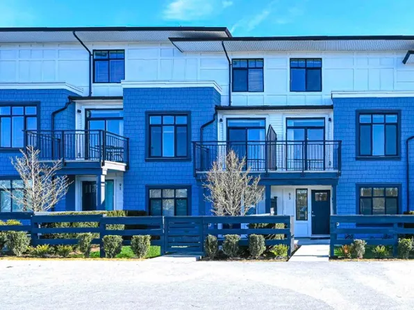 15255 Sitka Dr #92, Surrey, BC V3S 0B1