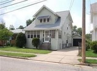 1912 17th St SW, Akron, OH 44314