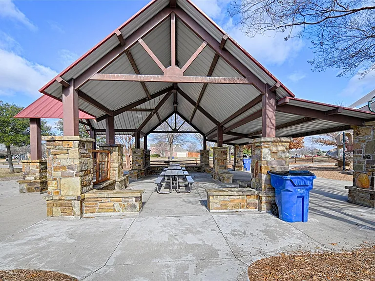 15827 Palo Pinto Dr — Photo 27