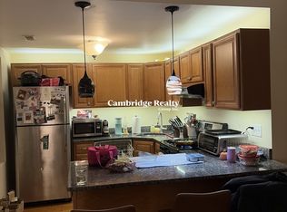 5 Smythe St #2T, Brookline, MA 02445