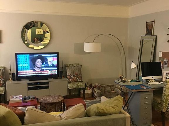 2nd image of 25 Parade Pl APT 5E