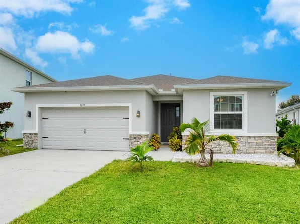2092 Midnight Pearl Dr, Sarasota, FL 34240