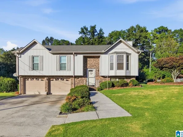 531 Kingswood Dr, Bessemer, AL 35023