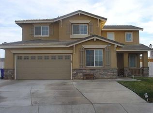 14721 Snapdragon Ln, Adelanto, CA 92301