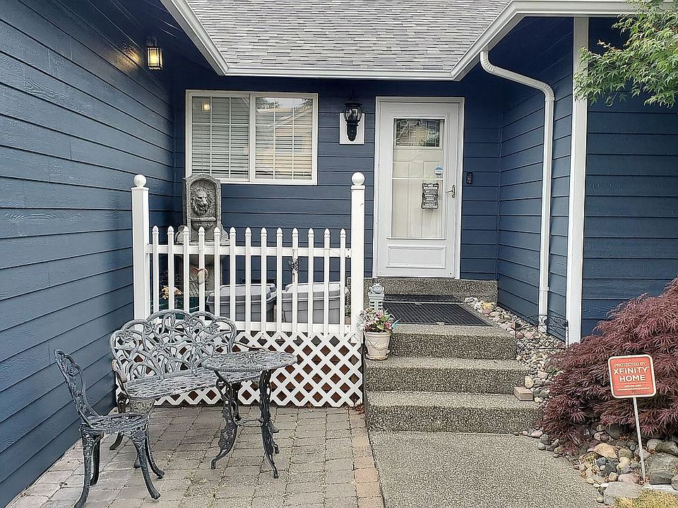 1st image of 4515 44th St NE
