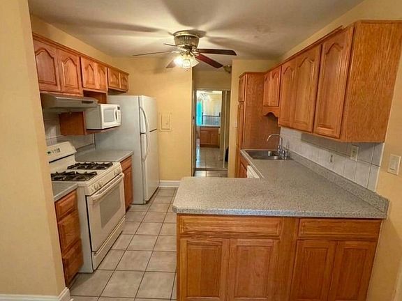 2nd image of 916 E Old Willow Rd APT 102
