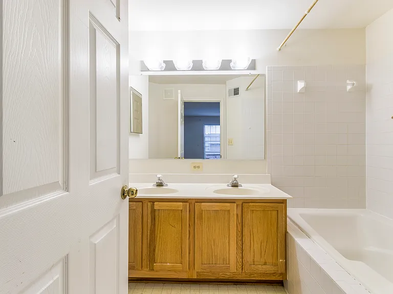 9900 Sassafras Ln — Photo 18