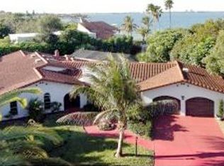 1725 Shore View Dr, Indialantic, FL 32903