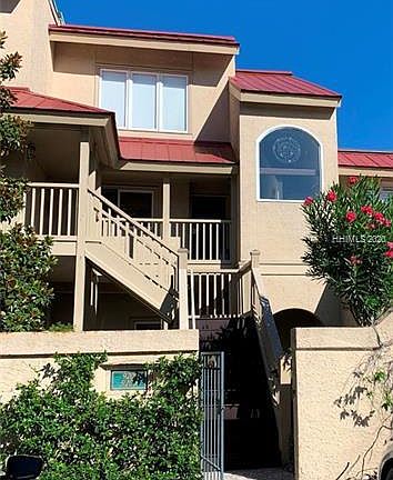 2nd image of 5 Newport Dr APT 9200