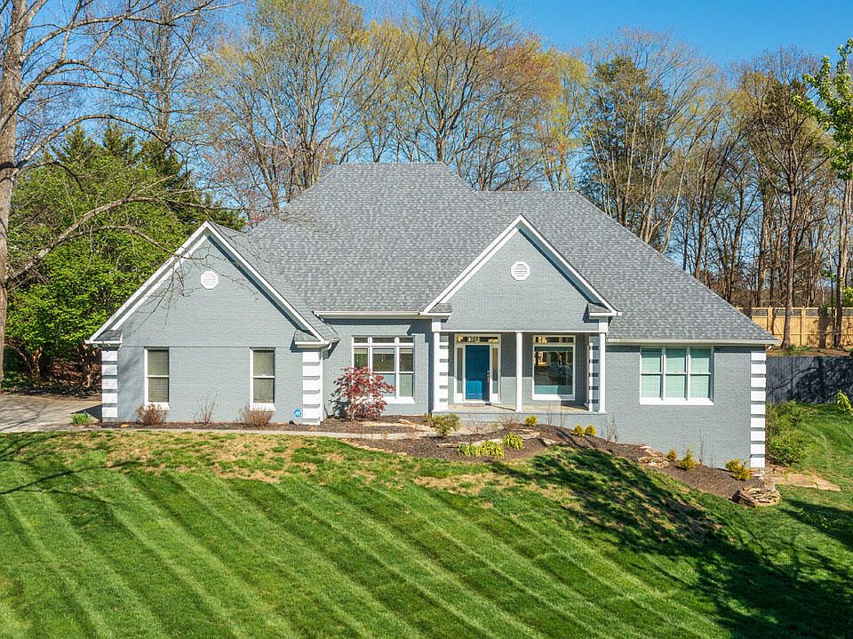 8208 Stratton Wood Cir, Knoxville, TN 37919 Zillow