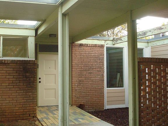 4th image of 322 Park Ln