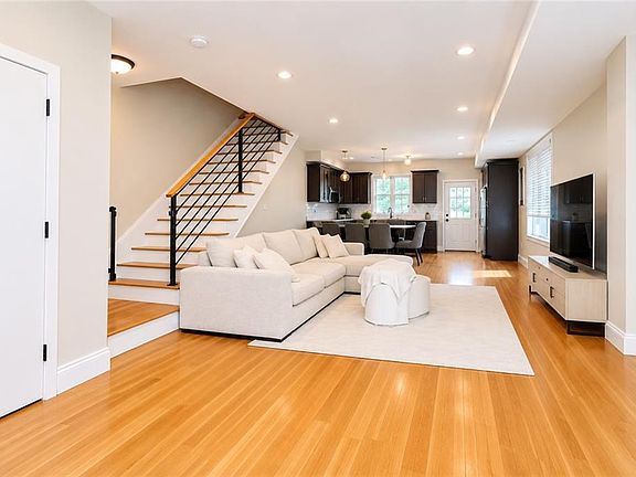 5th image of 2423 E 69th St